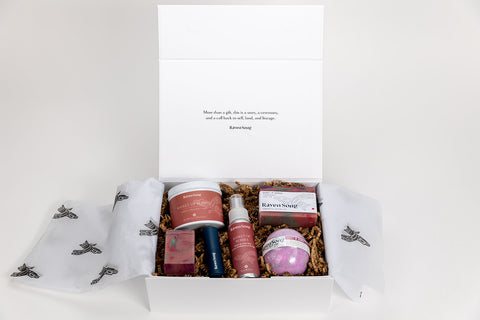 Basket of Berries Luxury Artisan Gift Box | Strawberry + Green Apple + Violet Flower