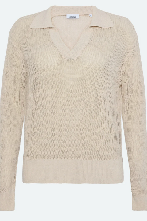 Linea's Polo Top | Rainy Day