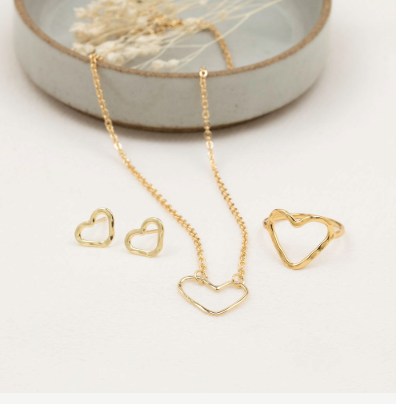 Amore Studs | Gold Or Silver