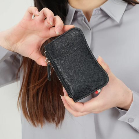 The 'CALA' Wallet #7366 | Black