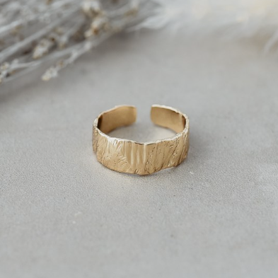 giftable statement ring
