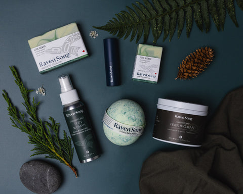 Fern Woman Luxury Artisan Gift Box | Juniper Fir + Balsam + Red Berries