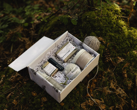 Cowichan Sweater Luxury Artisan Gift Box | Mint + Pine + Moss