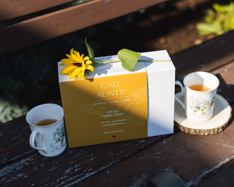 Call Auntie Luxury Artisan Gift Box | Grapefruit + Mango + Musk