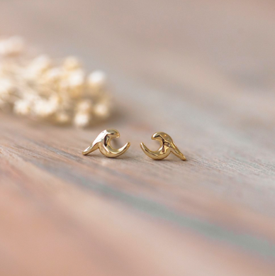 Making Waves Studs | Gold & Silver