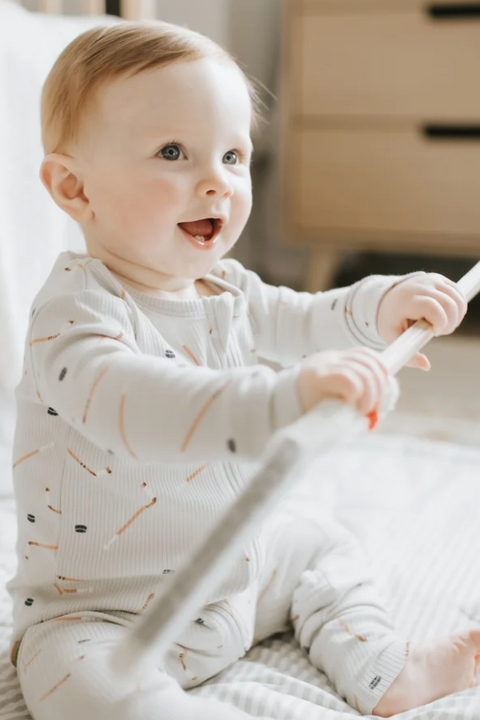 Convertible Sleeper Knit | Hockey Sticks