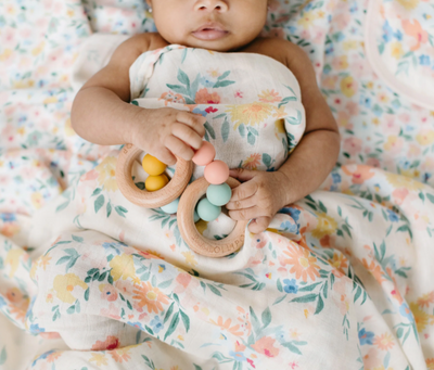 LOULOU LOLLIPOP - BAMBOO MUSLIN SWADDLE in FLORAL BOUQUET