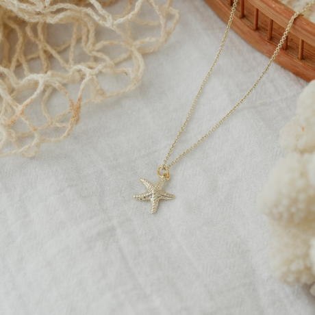 GLEE JEWELRY - STARRY CHARM NECKLACE | GOLD or SILVER