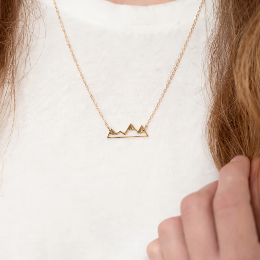 BIRCH JEWELLERY - MOUNTAIN NECKLACE in GOLD