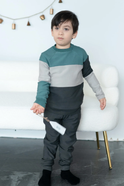 SILKBERRY - BAMBOO FLEECE COLORBLOCK SWEATSHIRT | PINE/DRIZZLE/PIRATE SHIP