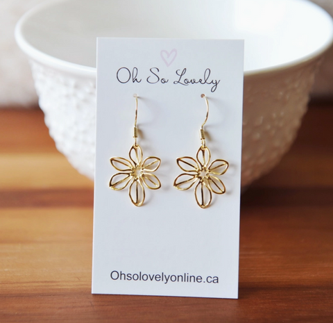 Itzel Flower Drop Earrings - Gold or SIlver