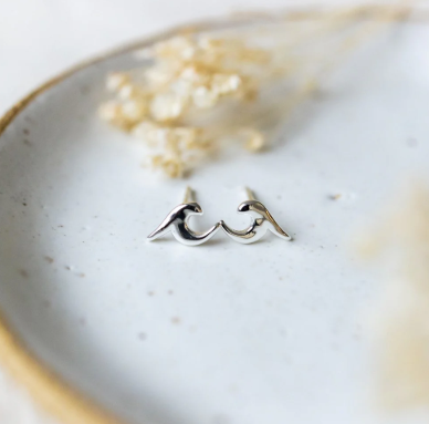 Making Waves Studs | Gold & Silver