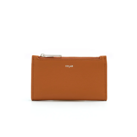 Brown wallet with 'Colar' branding on a white background
