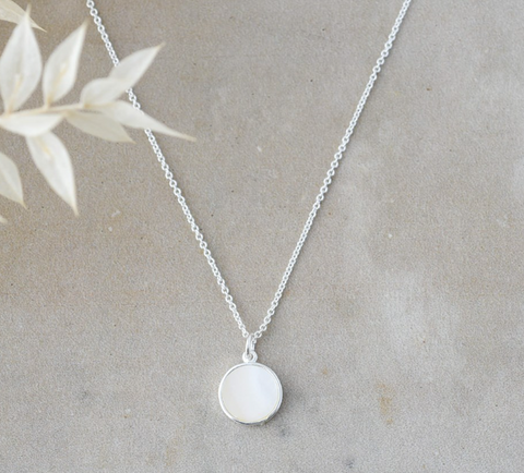 Alluring Pearl Necklace | Gold or Silver