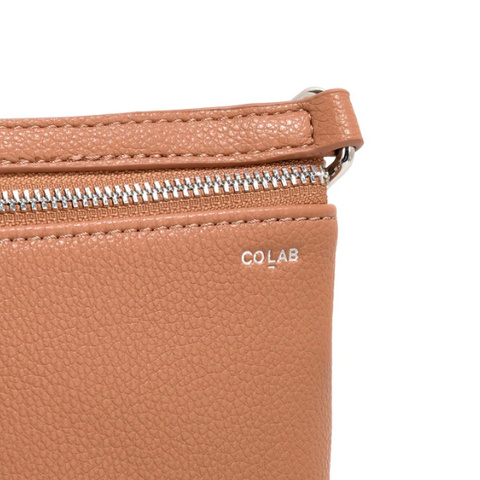 Grayson Crossbody #6817 | Toffee