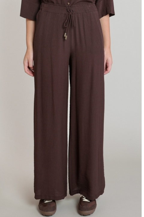 brown flowy pants