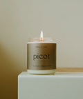 the warm feeling of a candle. gifty. gift. christmas gift for mom, grandma, aunt, girlfriend, friend.