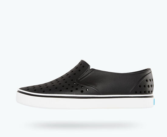 NATIVE SHOES - JUNIOR MILES | JIFFY BLACK AND SHELL WHITE