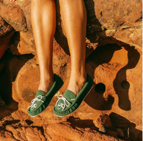 Manitobah Moccasins - Kayak Moccasin In Foliage